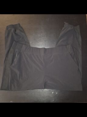 Black Athleta Size 24 Jogger Pants